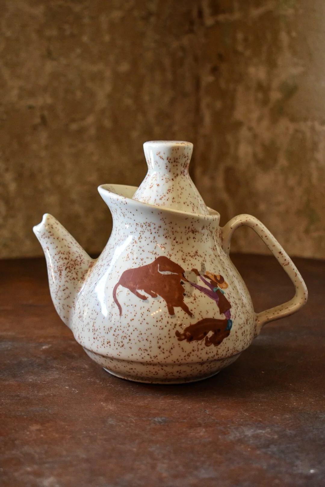 2006 Red Wing Collectors Round Up Teapot