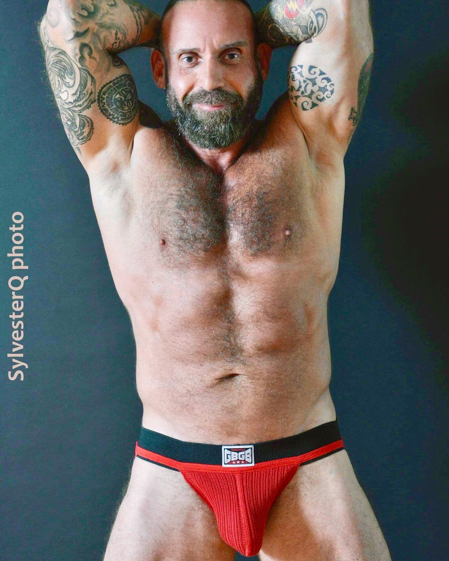 GBGB Jockstrap sizzles!
#sexyjockstrap #sexyjocks #stud #gymrat #muscleup #gayjockstrap #gayjockstrapfetish #scruffygay #gaycanada🇨🇦 #beefymen #beefybear #hairyhunk #universal_fitmodel #royal_fitness_model #realfitstars #musclebeardaddy #instalike 