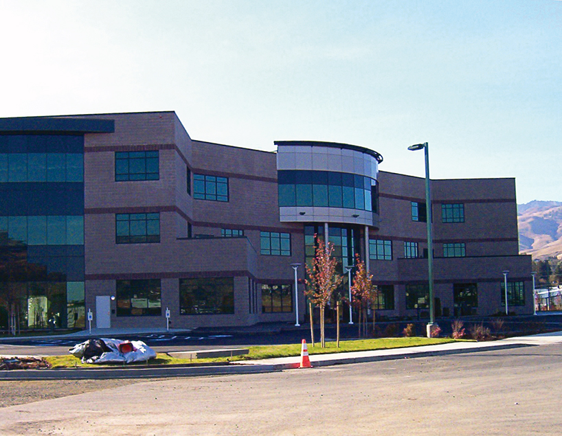 000_0020_WEB.jpg