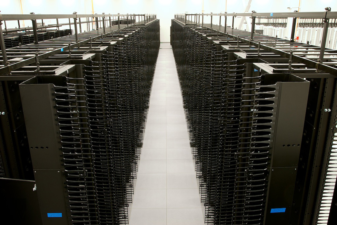 VANTAGE DATA CENTER (13).jpg