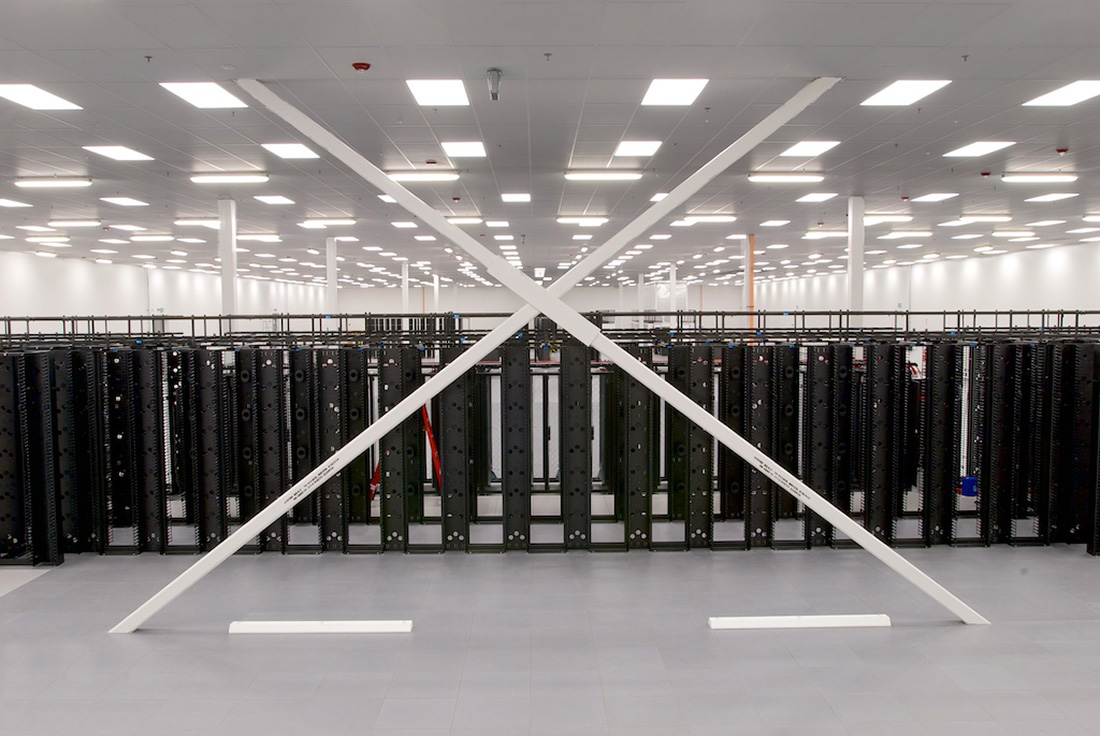 VANTAGE DATA CENTER (15).jpg