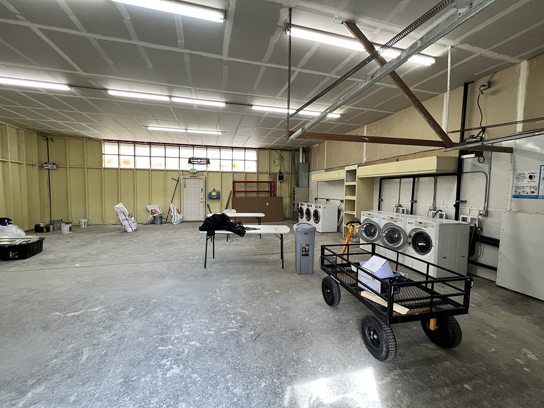 Recreation space with laundry