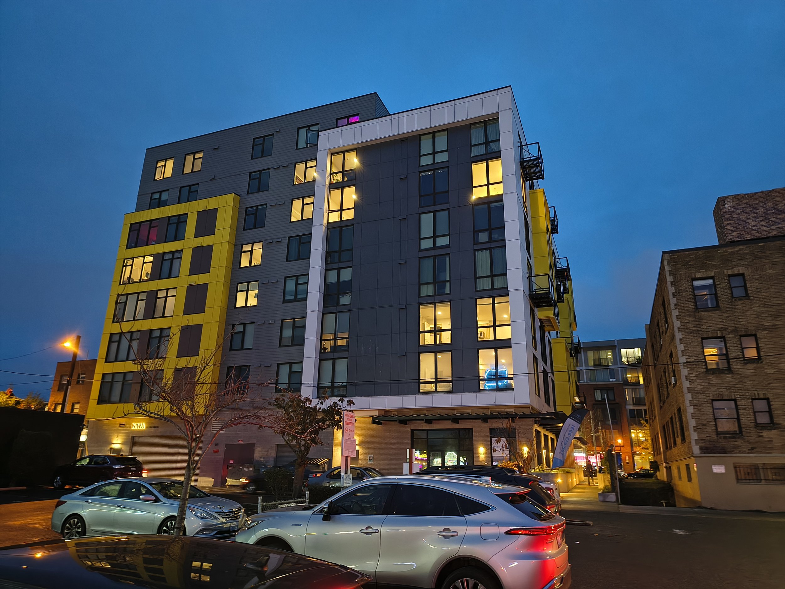 NIWA Apartments | Seattle, WA