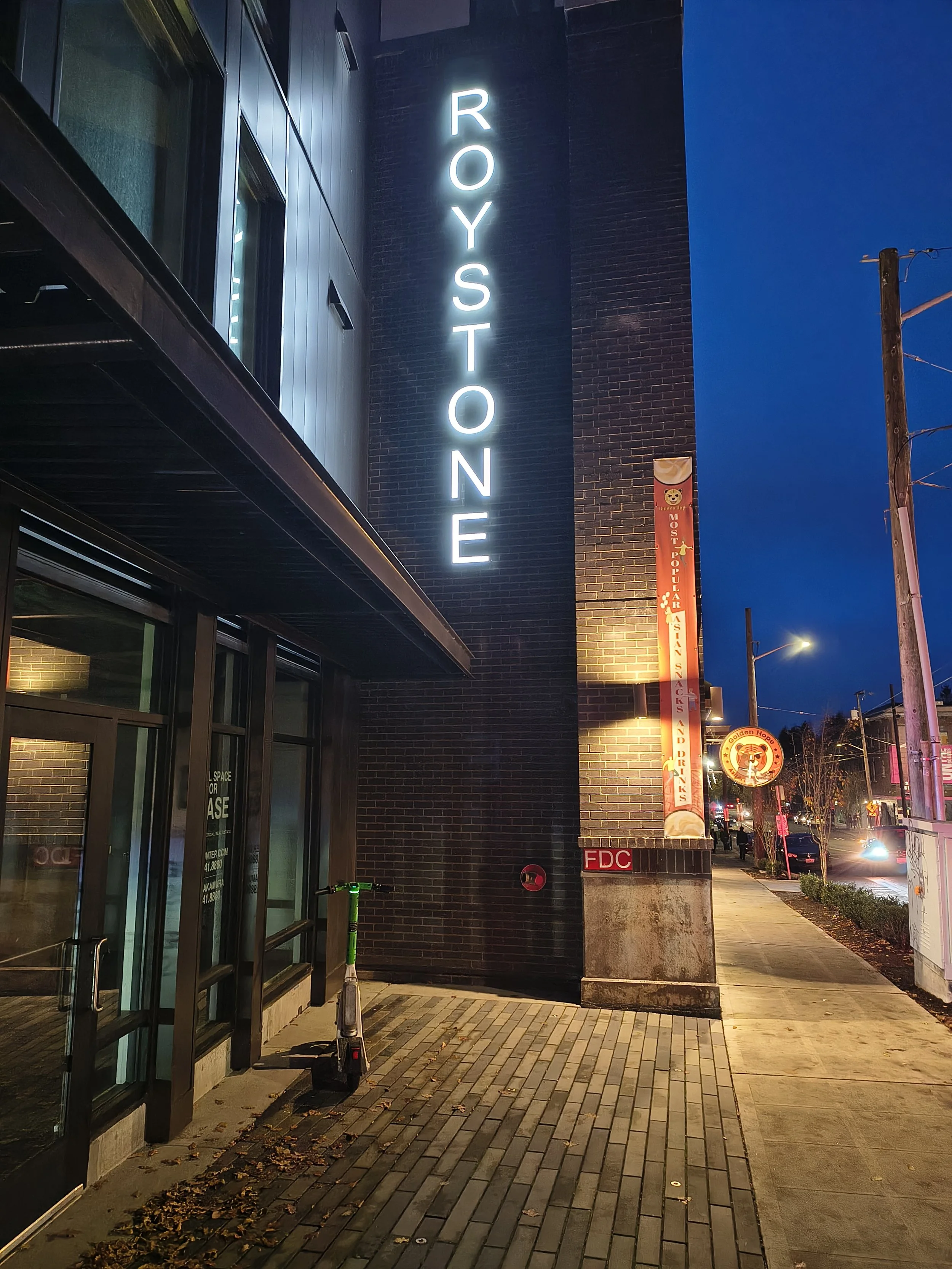 Roystone Apartments | Seattle, WA