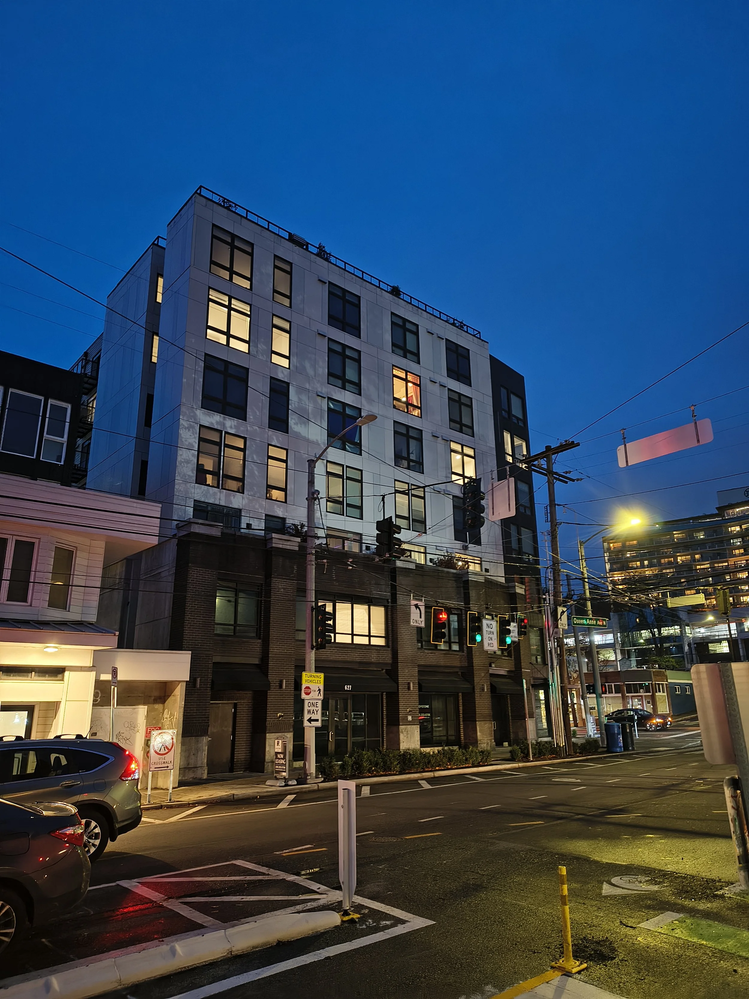 Roystone Apartments | Seattle, WA