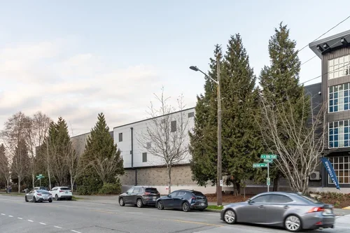 Harbor+Avenue+Self-Storage+-+21024_3.webp