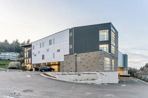 Harbor+Avenue+Self-Storage+-+21024_10.webp