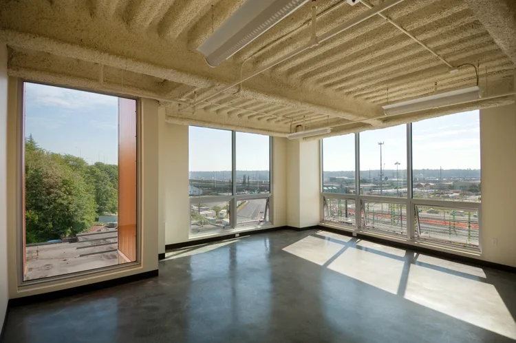 rainier worklofts 3.webp