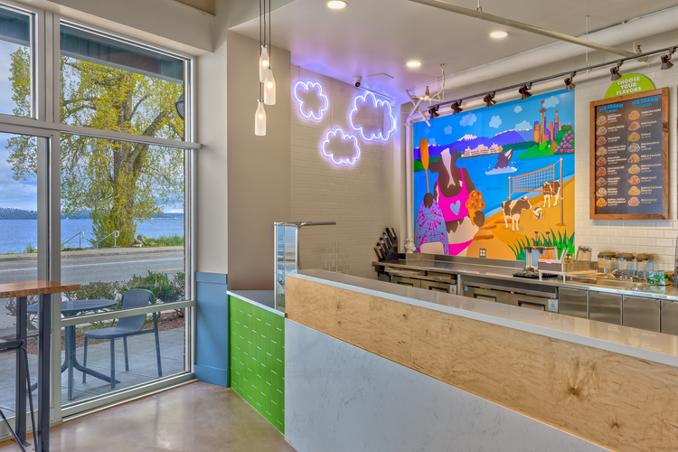 Alki+Coffee+Ben+and+Jerrys+-+24131_6.webp