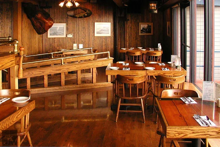 Pier+57+Restaurants+4.webp