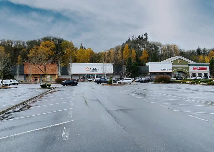 Tukwila+Shopping+Center+1.webp