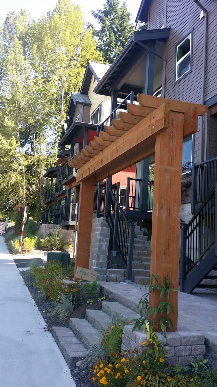 Redmond+Retreat+Townhomes+3.webp