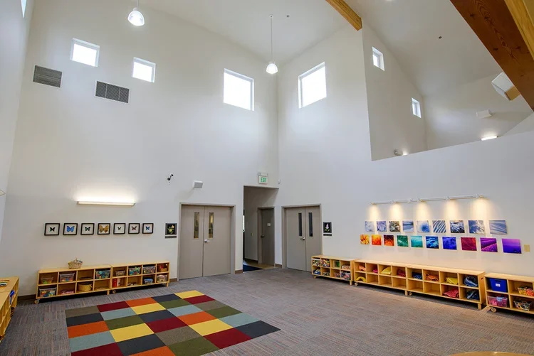 lakeside montessori school.webp
