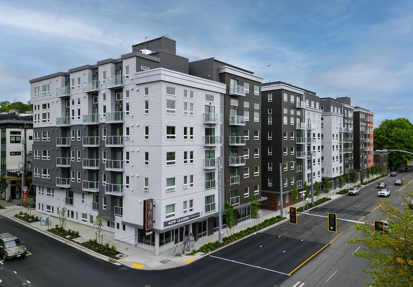 900 Rainier