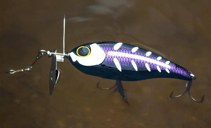 The Chop Cut floats quickly and stops on a time. Great for when you want to tease bass holding tight to over.