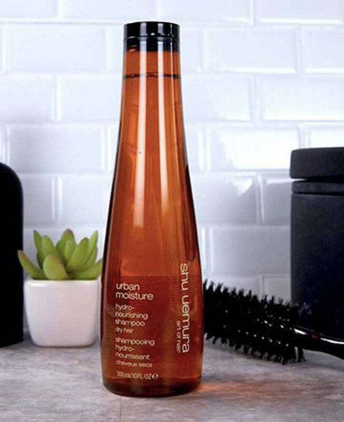 kobber Frost Kronisk Urban Moisture Shampoo by Shu Uemura — BOWIE SALON AND SPA Seattle's  Premier Hair Salon