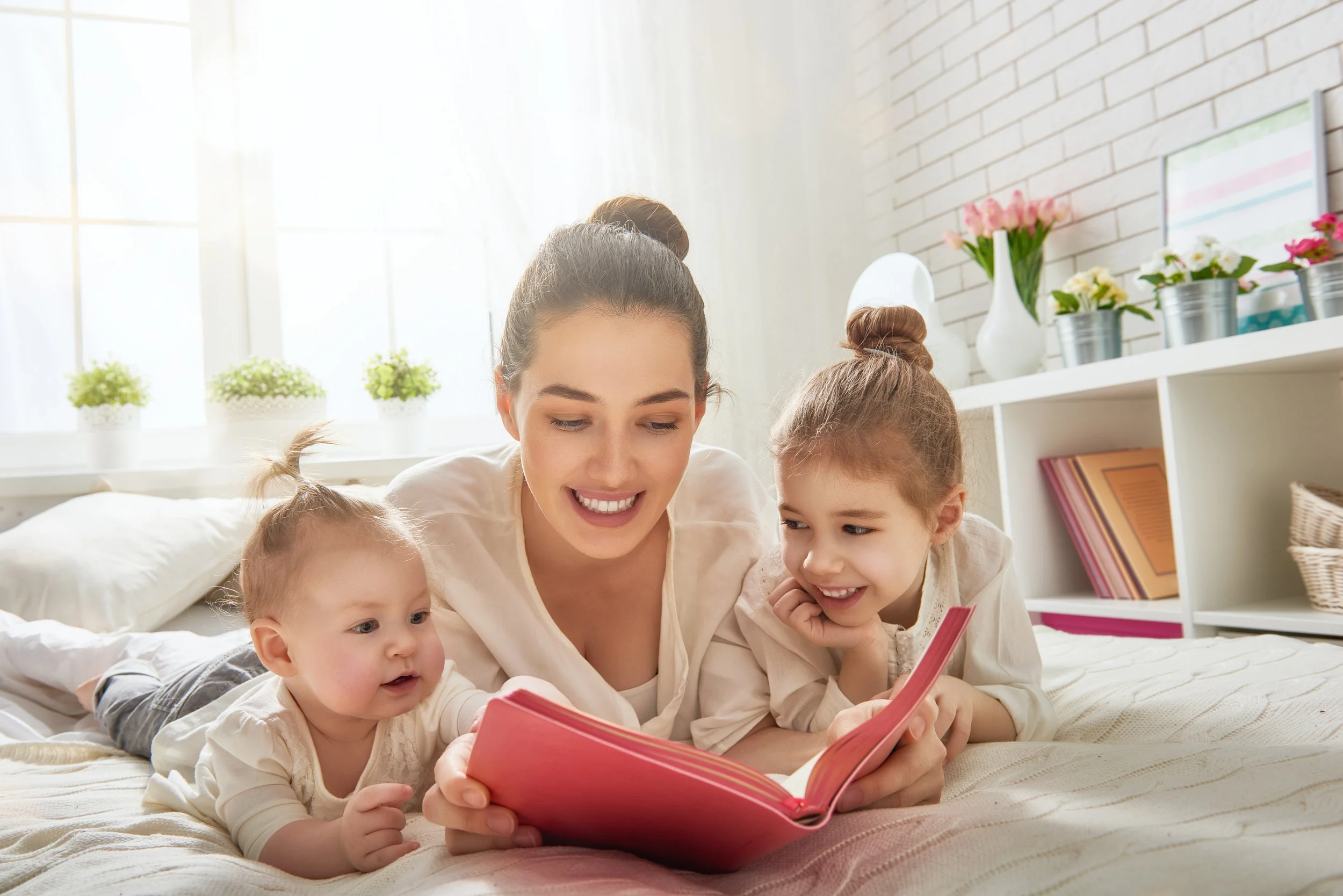 Reading Aloud to Young Children Has Benefits for Behavior and Attention 