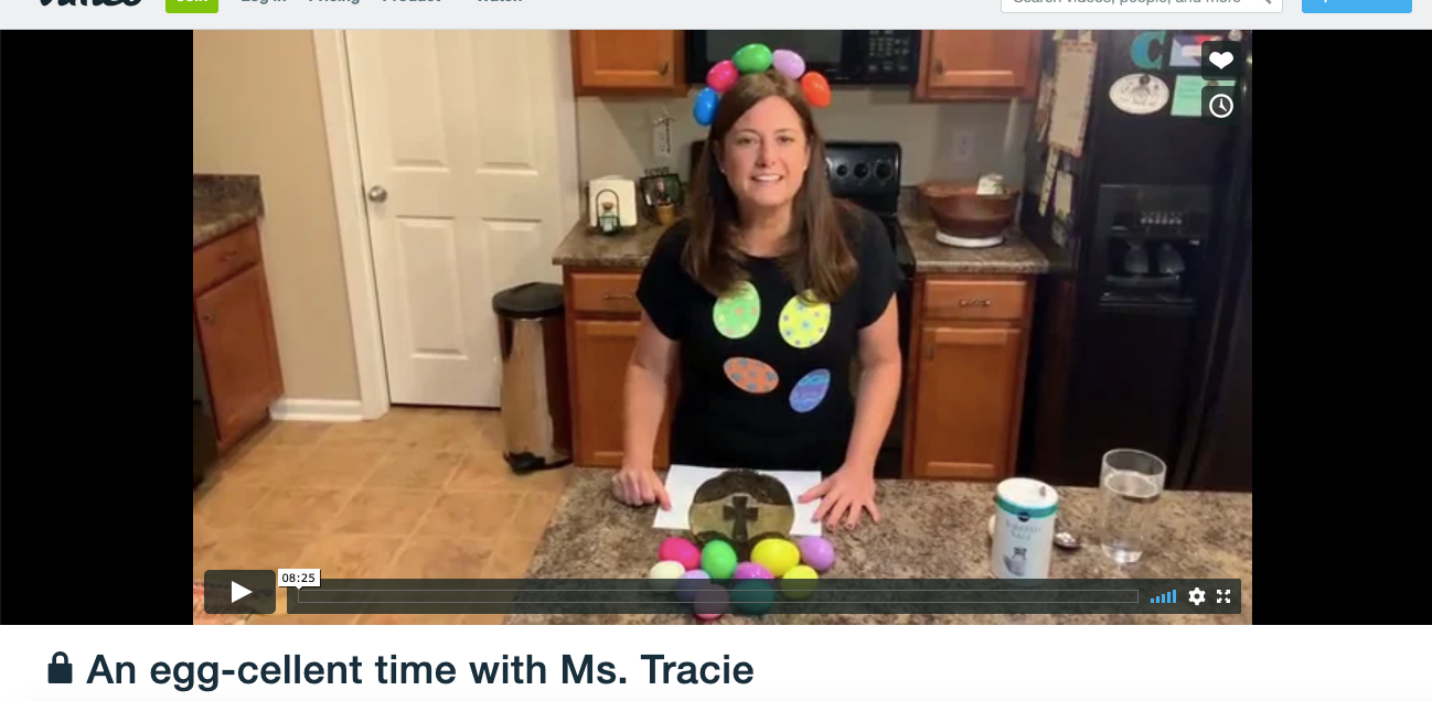 Tracie Davis.png