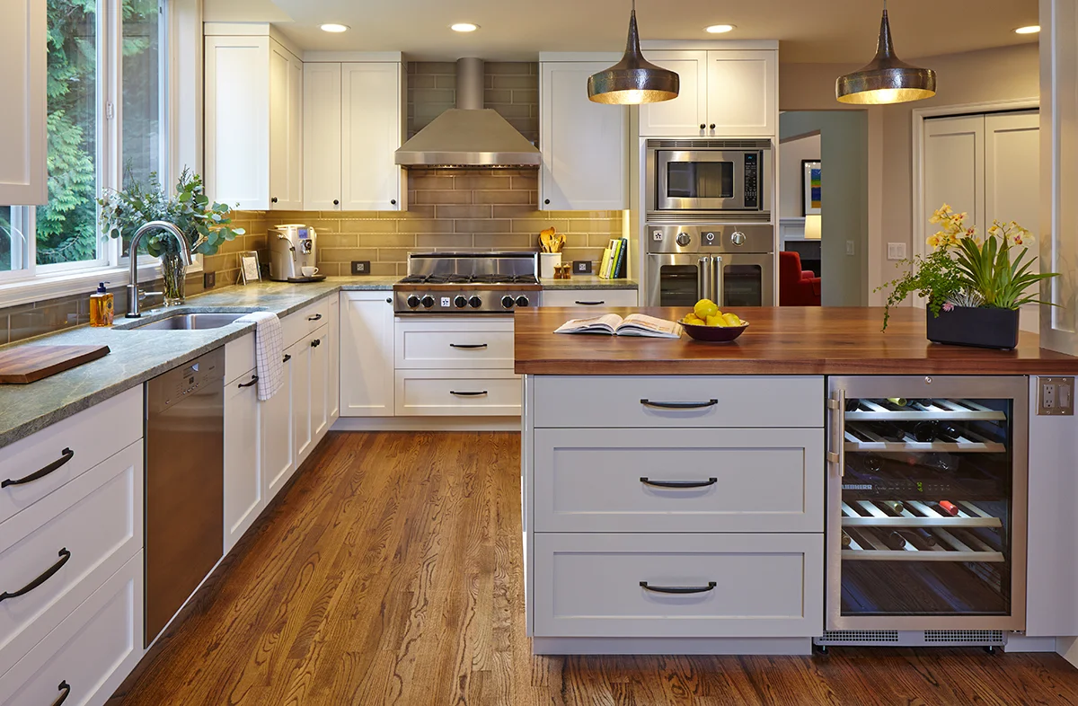 Kitchen 1.jpg