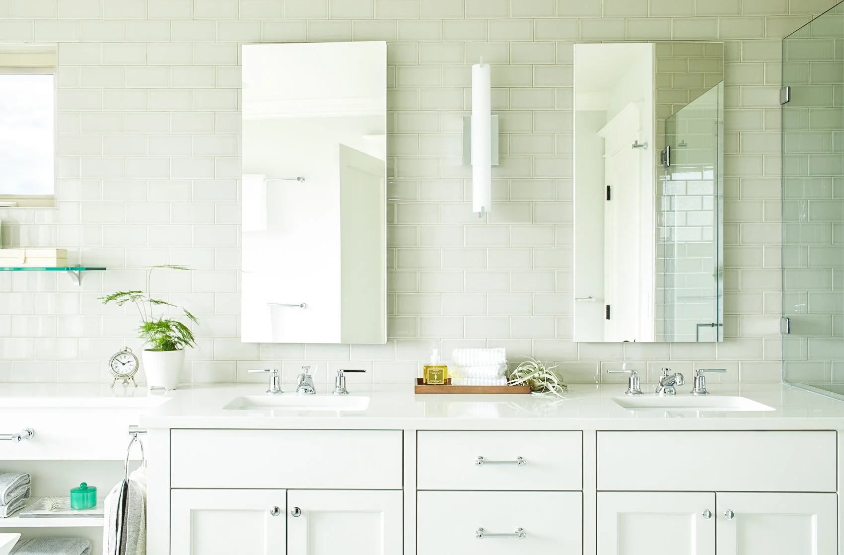 Photo styled by Kelsey Eads, Seattle Prop Stylist.