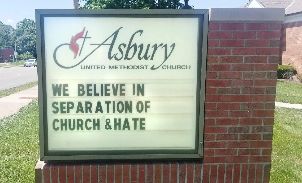 KC church’s clever pun showcases its 1st Amendment rights. Photo courtesy Asbury UMC, Prairie Village, Kan.