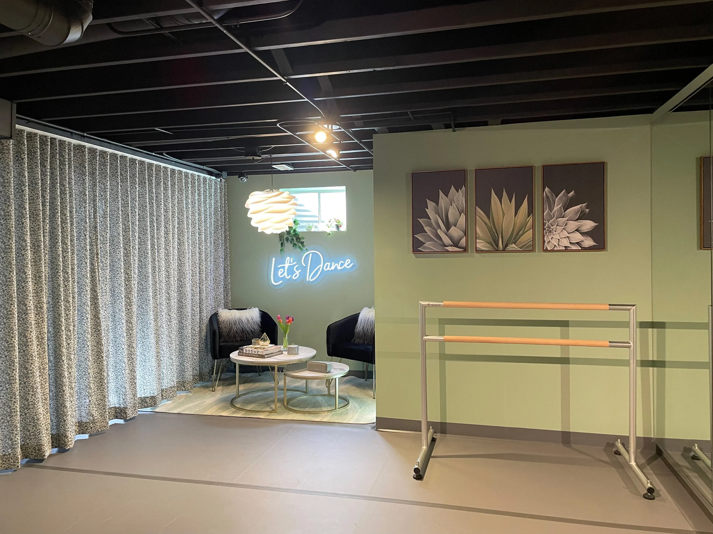Chicago Interior Designer - Sarah Jacquelyn Interiors