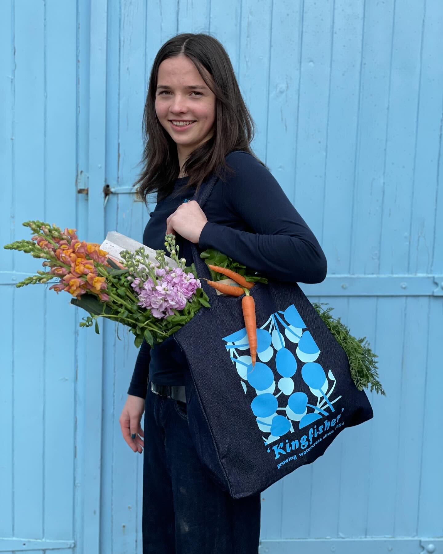 Easter shopping in style with our denim tote bag! #substanceequalsstyle 

#shopinstyle 
#denimtotebag 
#bagforlife 
#shopthoughtfully 
#shoplocal 
#shoplocalstayloyal 
#170yearsofgrowingwatercress
#kingfisherfarmshop