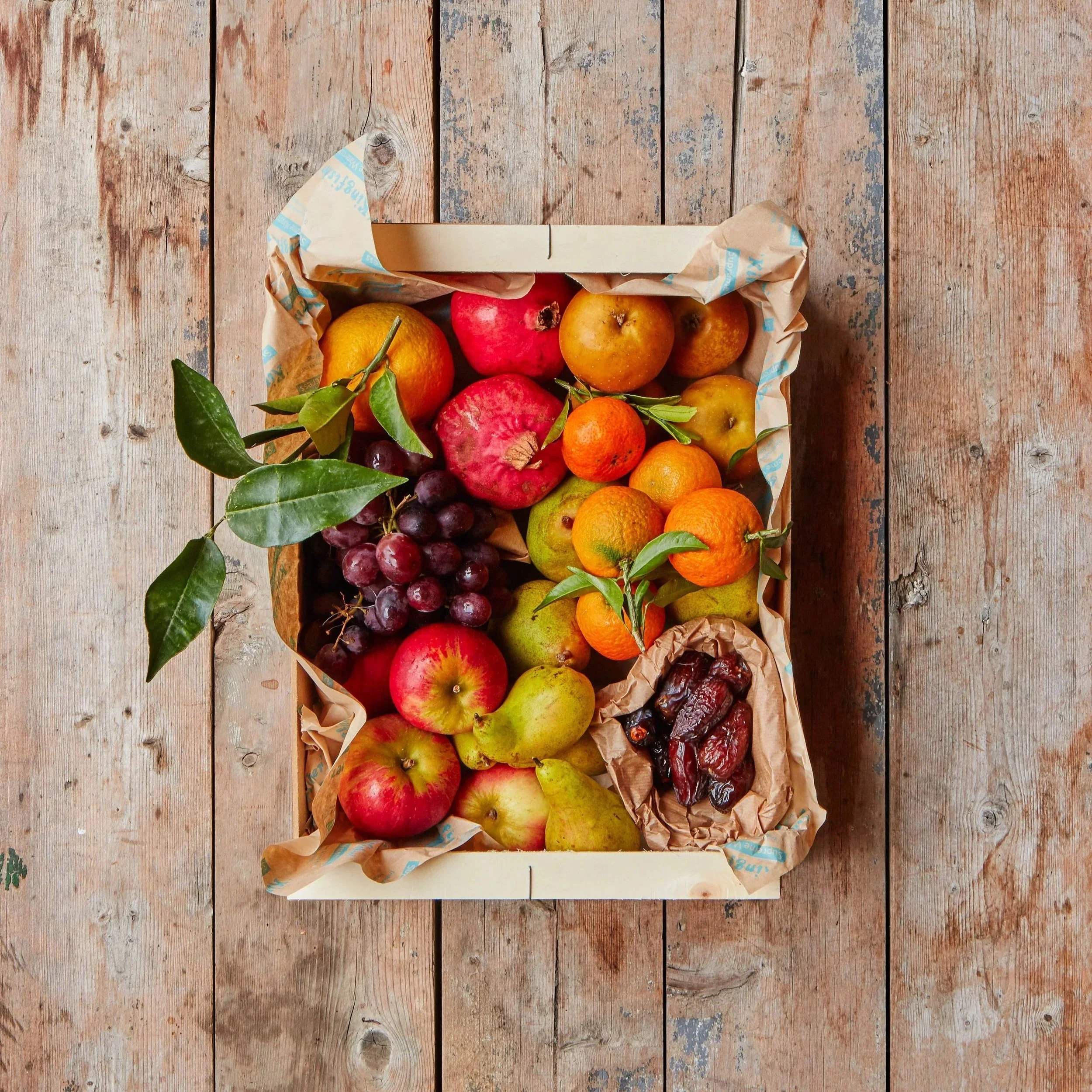 Kingfisher Seasonal Fruit Box - £20