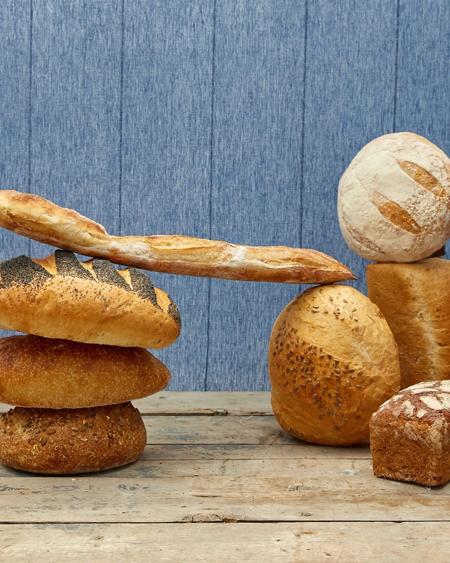 Enjoy our daily bread, from @chalkhillsbaker and @celebrationcakescranleigh116. 

Avoid disappointment, you can order your favourite loaf in advance or even at the beginning of the day. Give us a call, and we will put your order to one side for you t