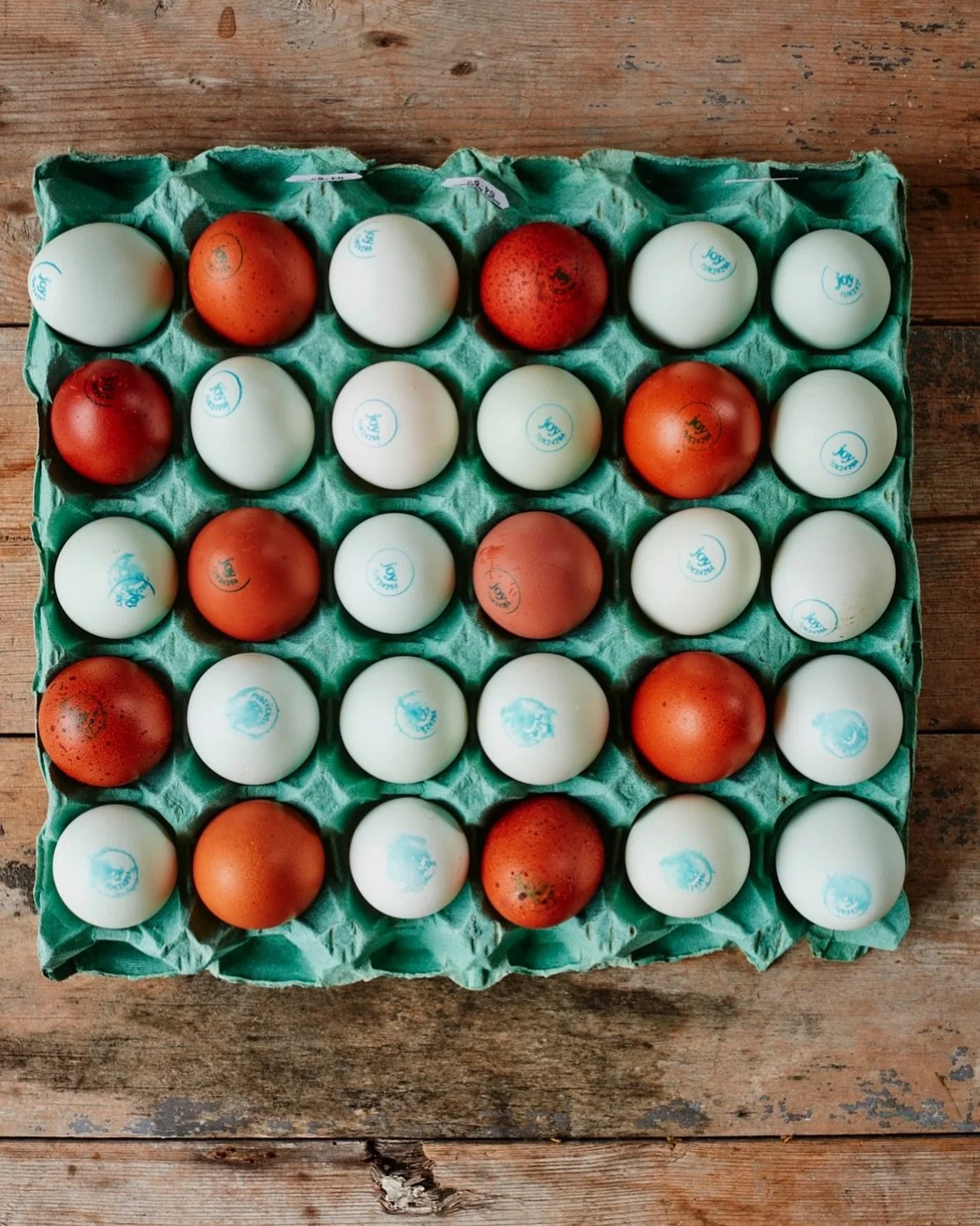 Celebrate Easter with these beautiful @joy_farms_1929 eggs. A delicious way to start the day. How do you have your eggs? Boiled, poached, fried, scrambled? 

You can read about Joy Farm in our latest newsletter, Spring Edition on our website or pick 