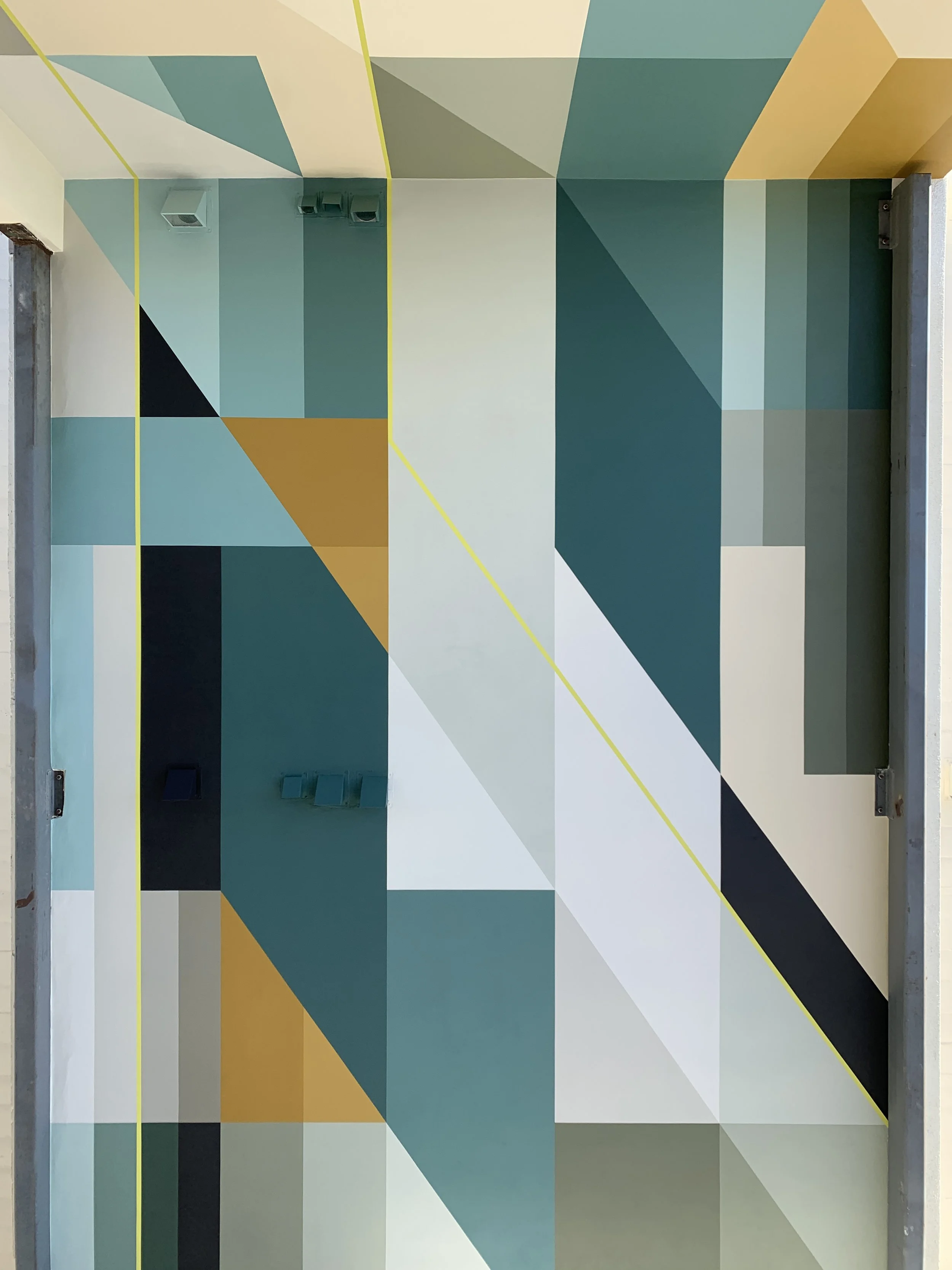 5 TRU_Bankers_Hill_Mural_by_Betty_Larkin_San_Diego.JPG