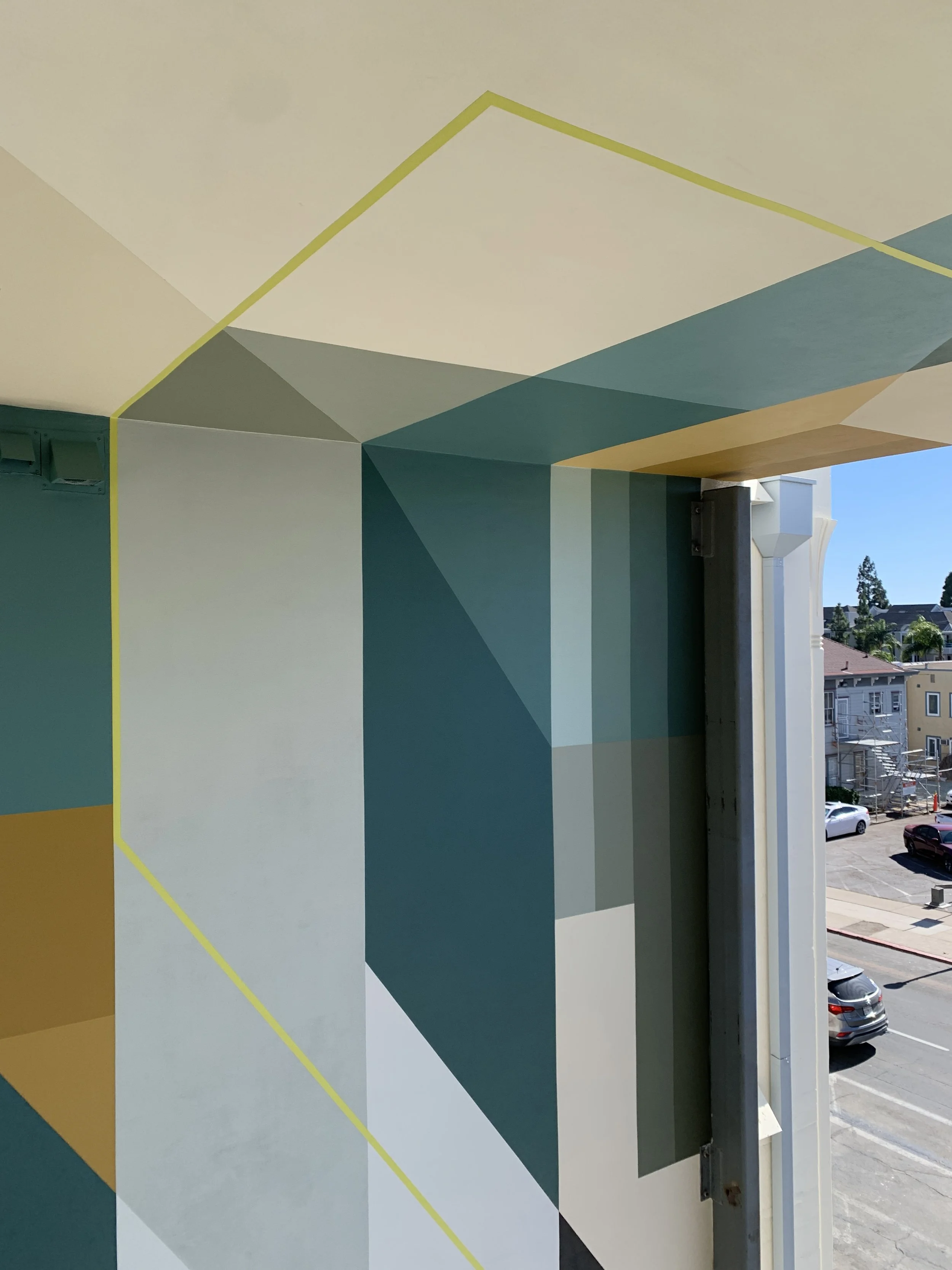 9 TRU_Bankers_Hill_Mural_by_Betty_Larkin_San_Diego.JPG