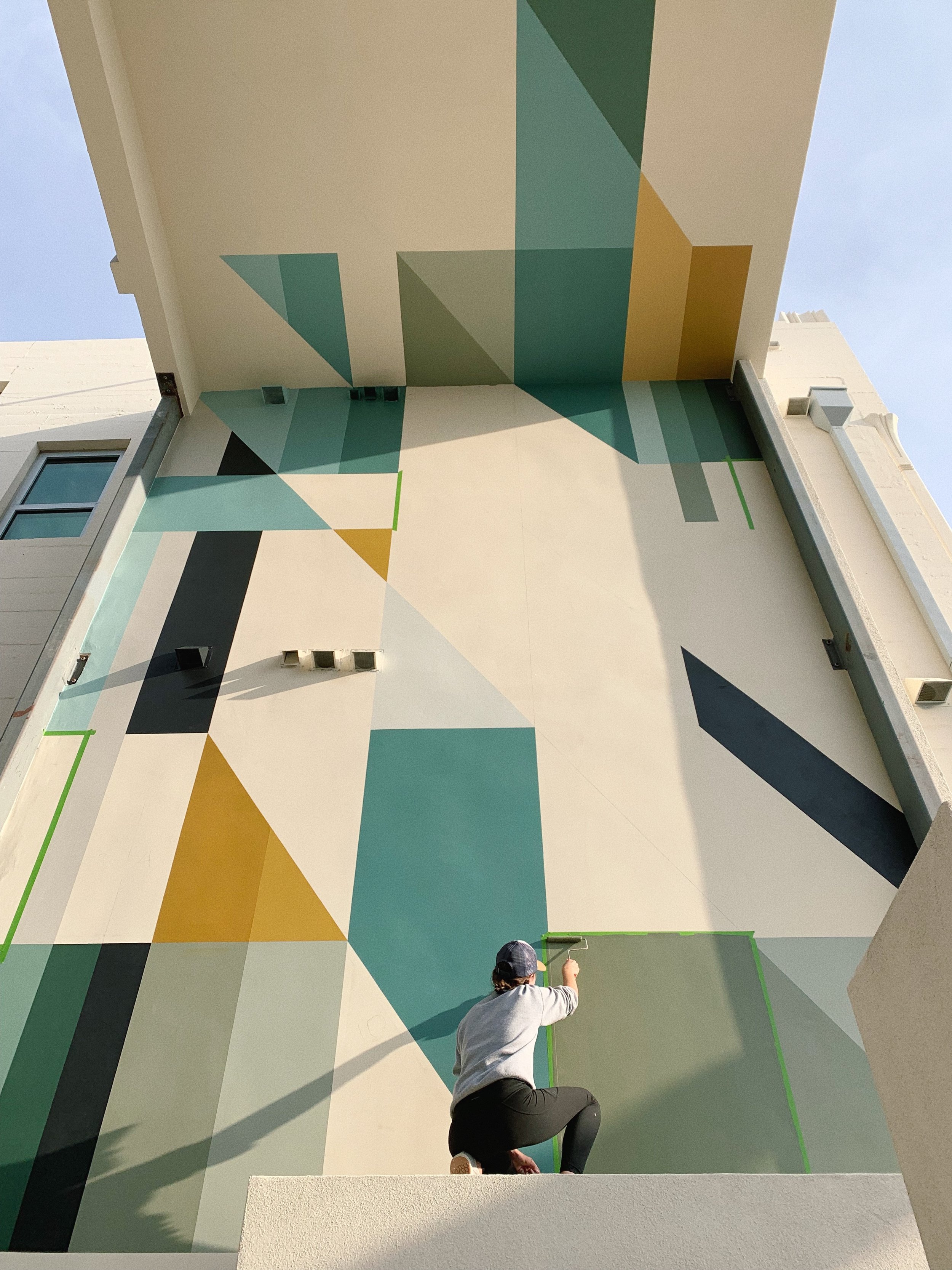14 TRU_Bankers_Hill_Mural_by_Betty_Larkin_San_Diego.jpg