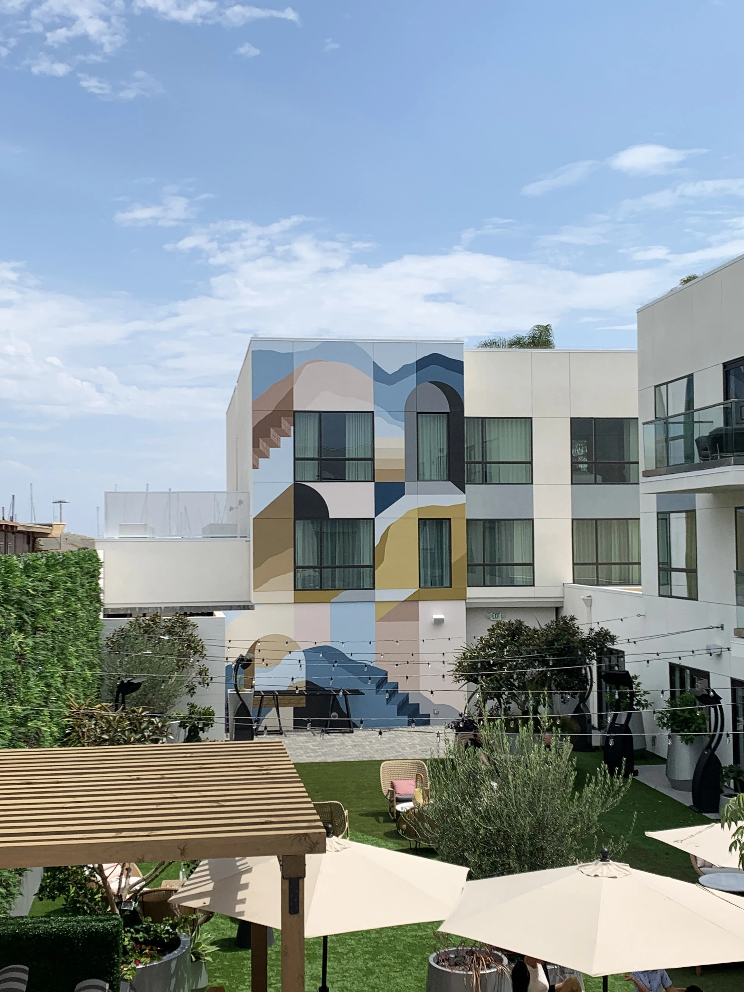 8 The-Monsaraz-Hotel-Mural-by-Betty-Larkin-San-Diego.JPG