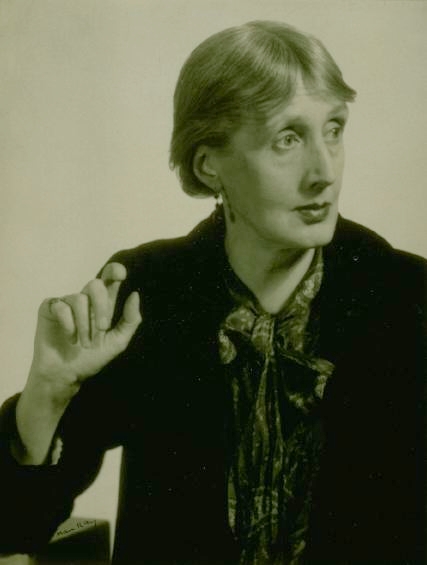 Virginia Woolf, 1935