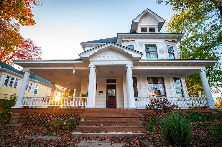 Heartbreak House: The Studio on Block Street