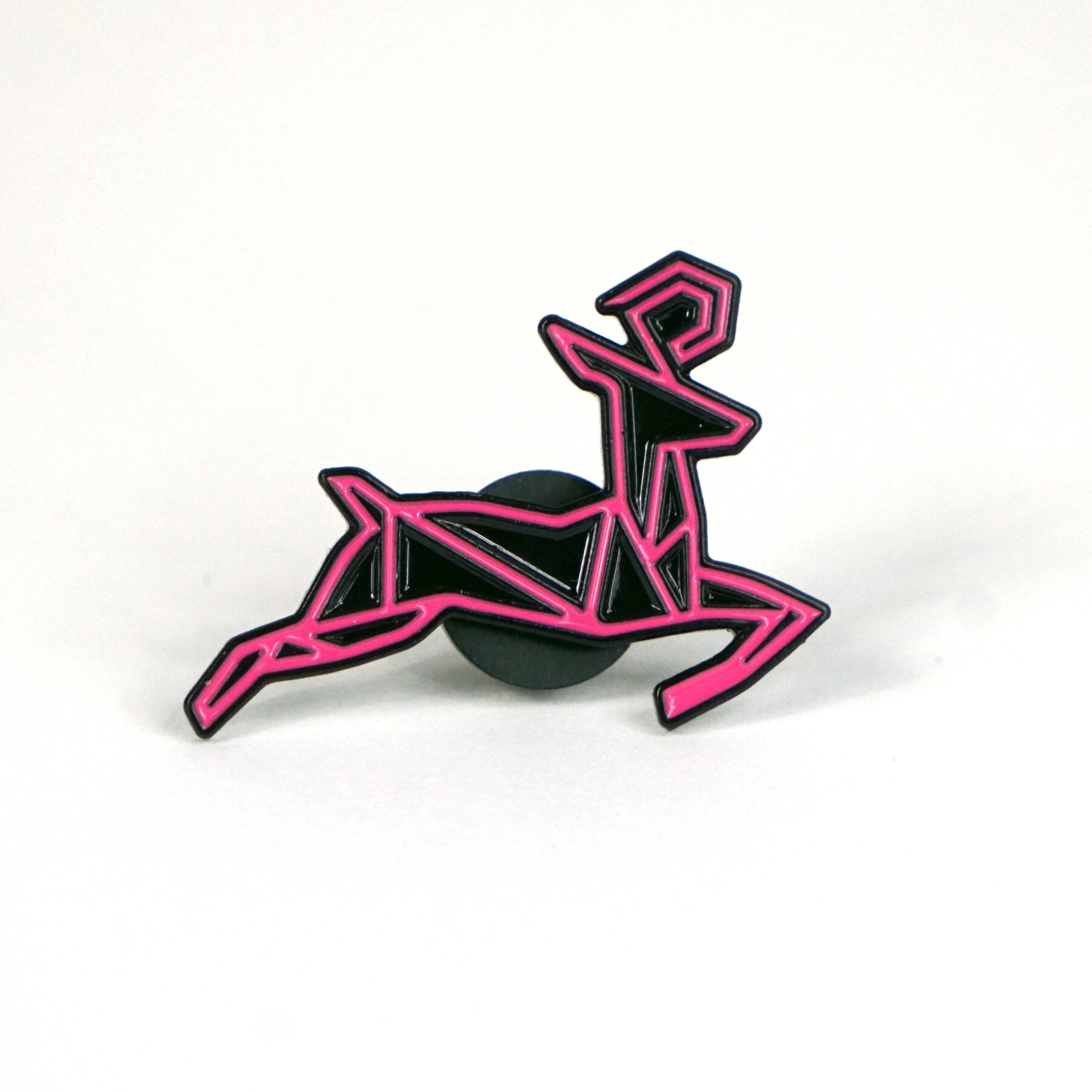 PinkDear logo pin