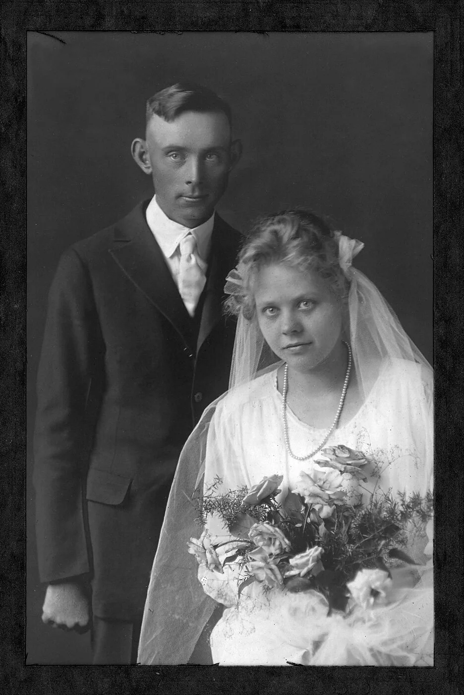 Howard Shogren & Bernice (Linderholm) Shogren