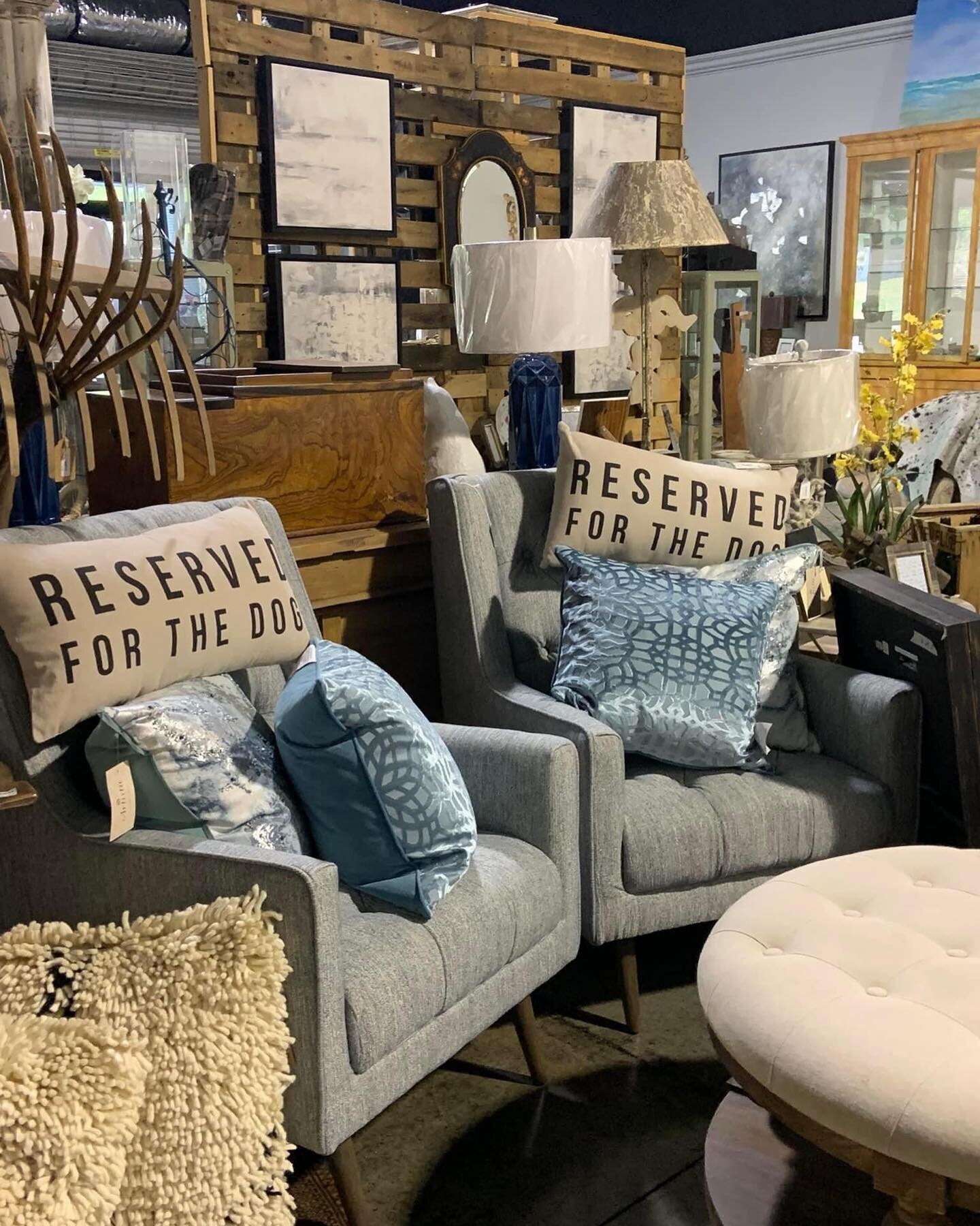 Good morning Memphis!

Our 4615 Poplar Ave location is closed today, but our Collins Street warehouse location is open till 2pm.

Stop by for that last minute Mother&rsquo;s Day gift.

Cotton Row Weekends, 174 Collins Street Memphis TN