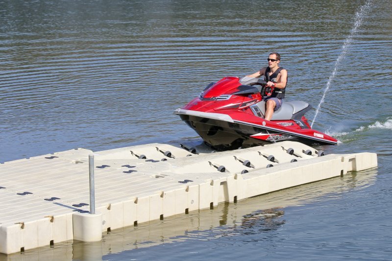 EZ Port The Best Jet Ski Drive On Waters Edge Land Marine WEDocks ez-port-the-best-jet-ski-drive-on-waters-edge-land-marine-wedocks