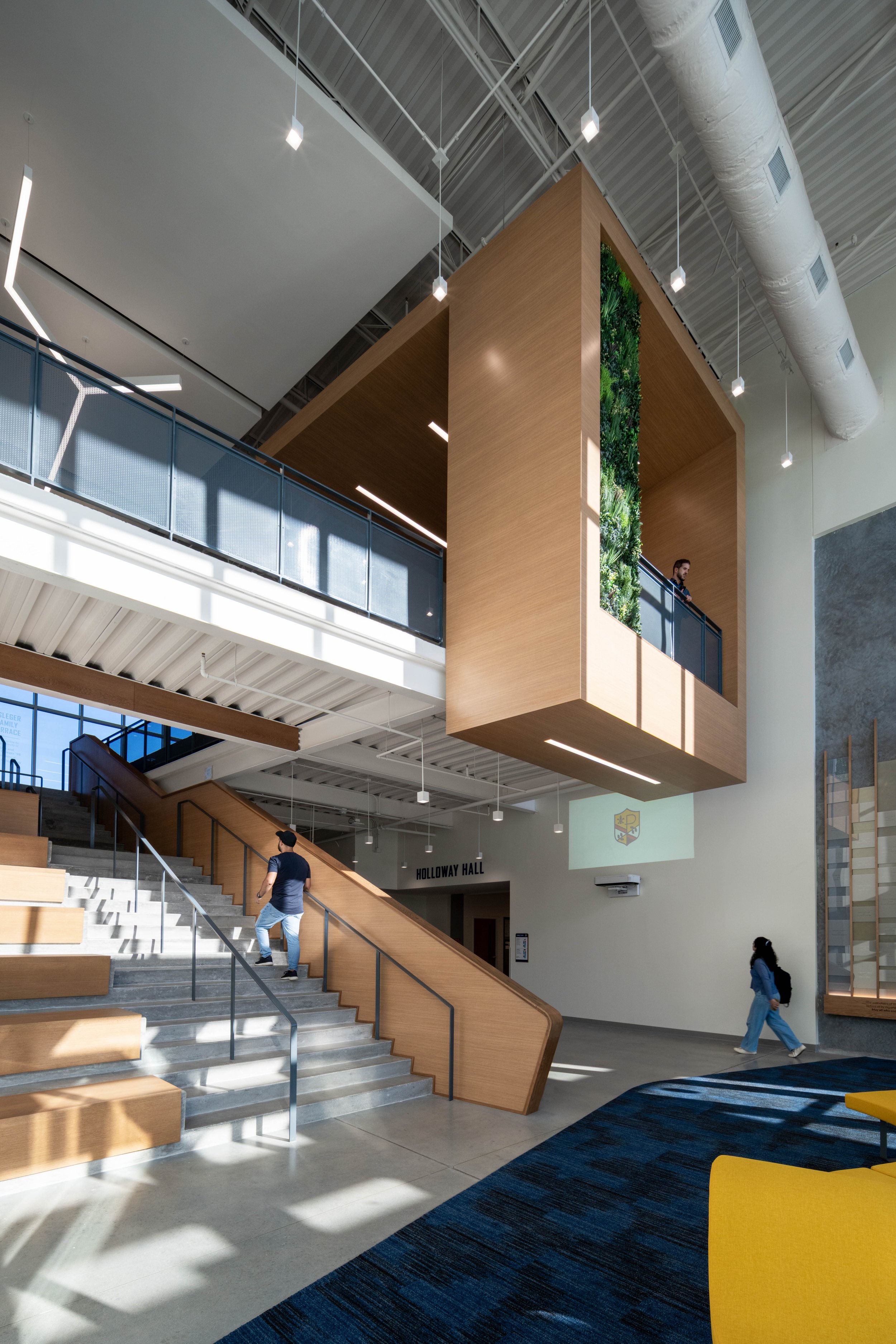 DLR_Trinity Prep-25.jpg