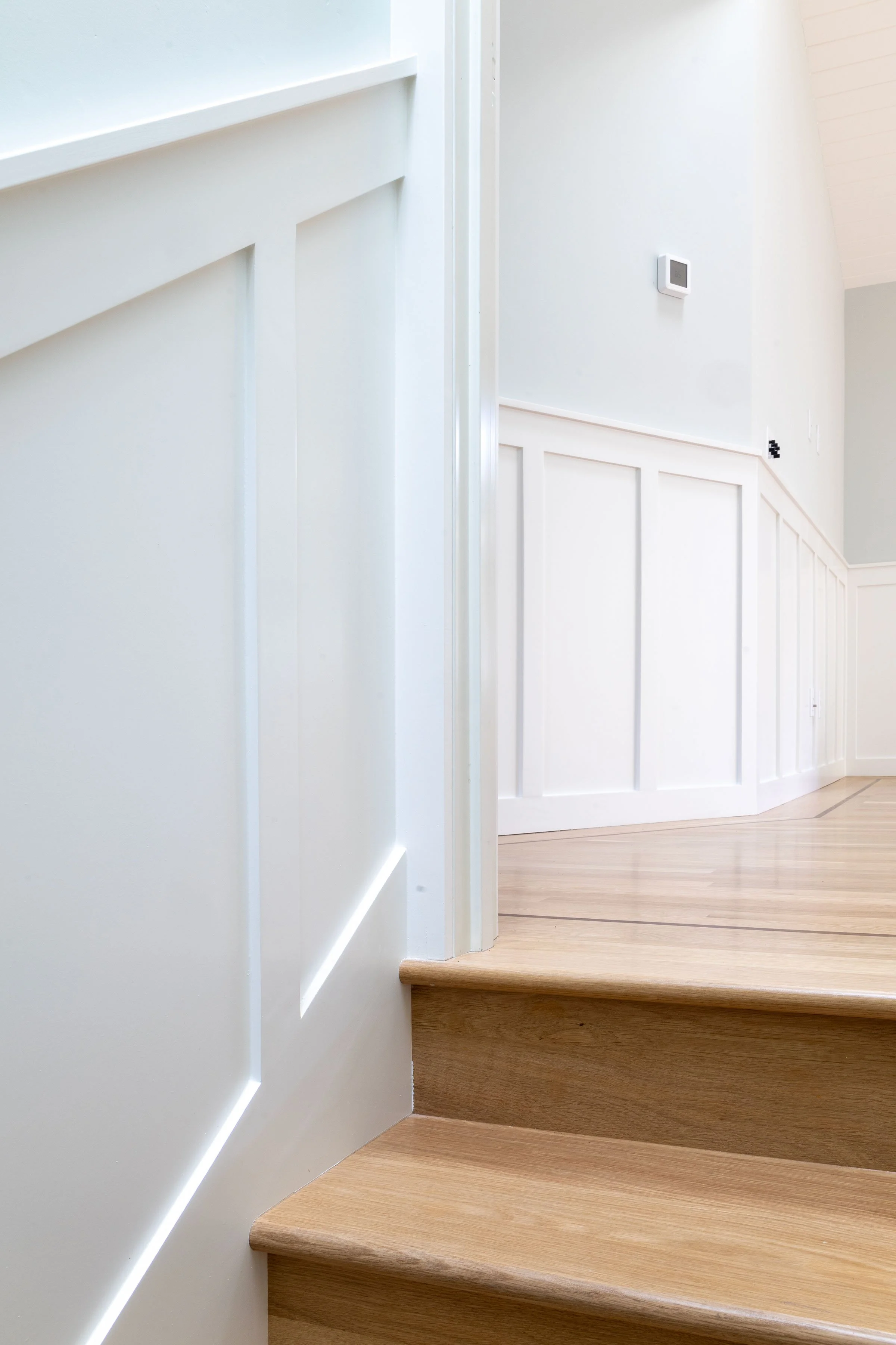 14th-Ave-stairwair-wainscot.jpg