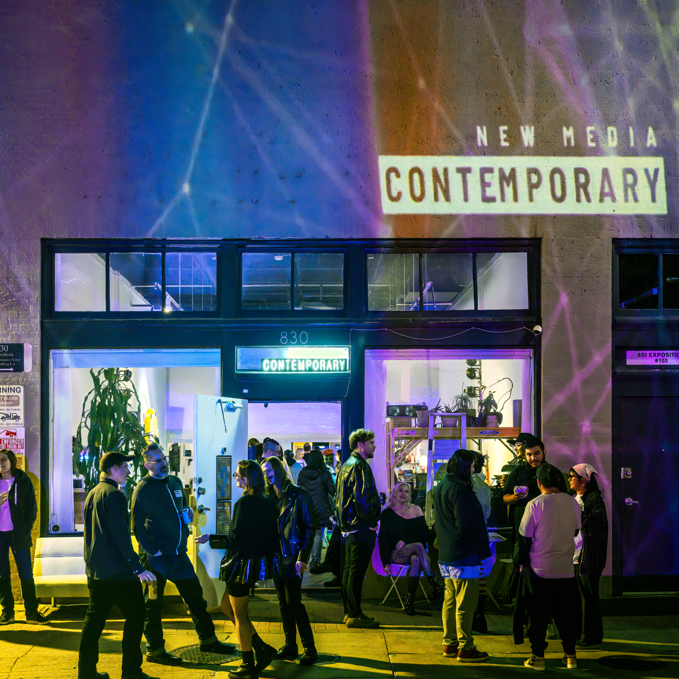 New Media Contemporary - Live Projection mapping