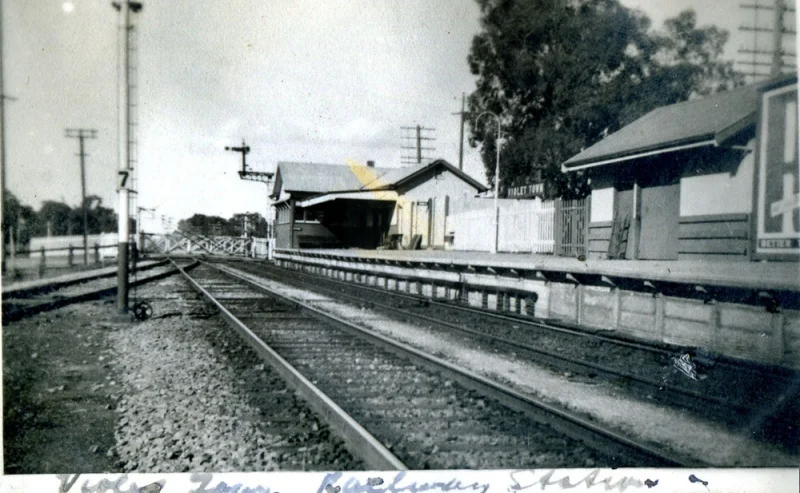 Old Violet Town Station