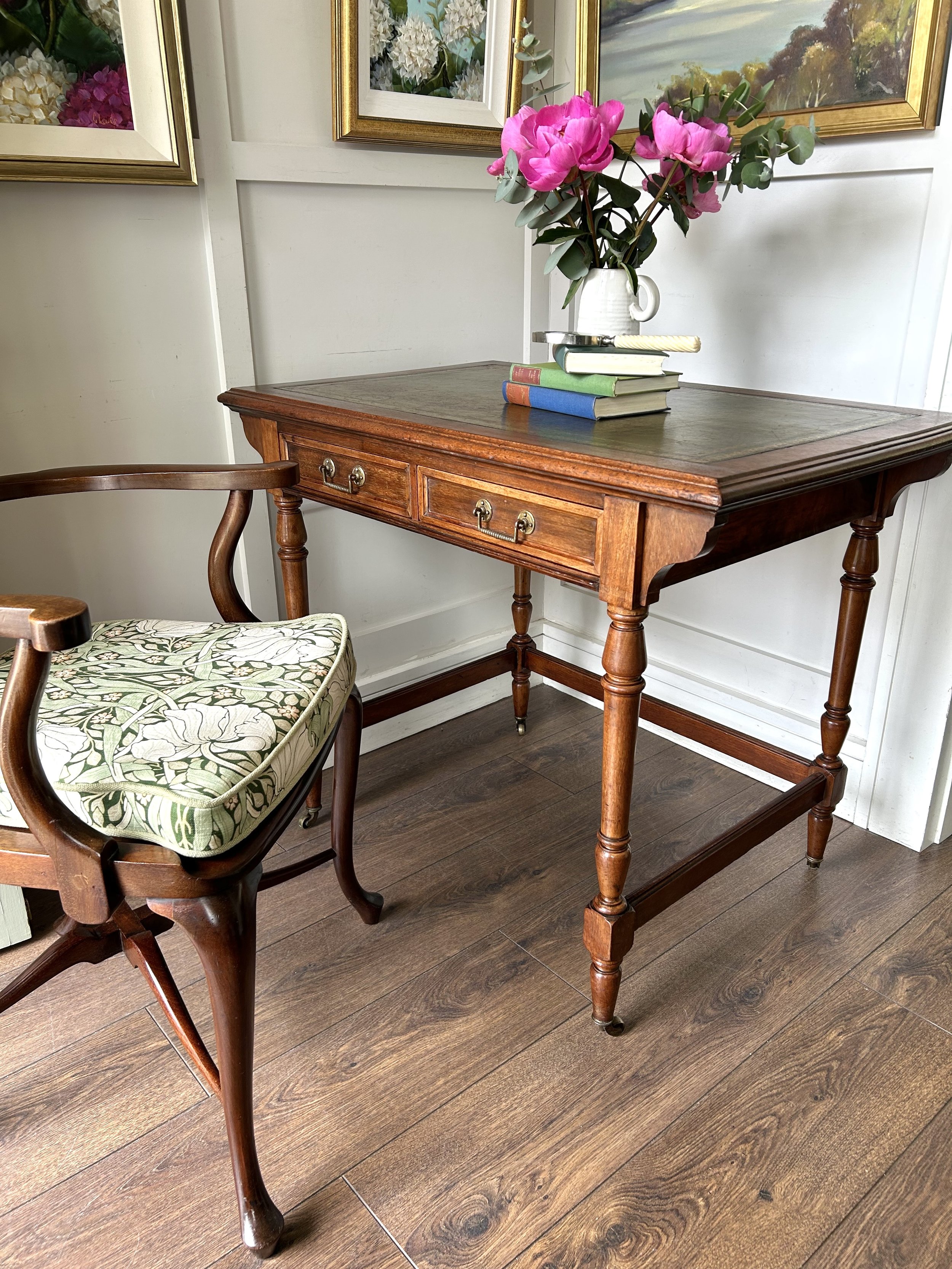 Victorian Walnut Tooled Leather Top 2 Drawer Writing Desk/ Table
