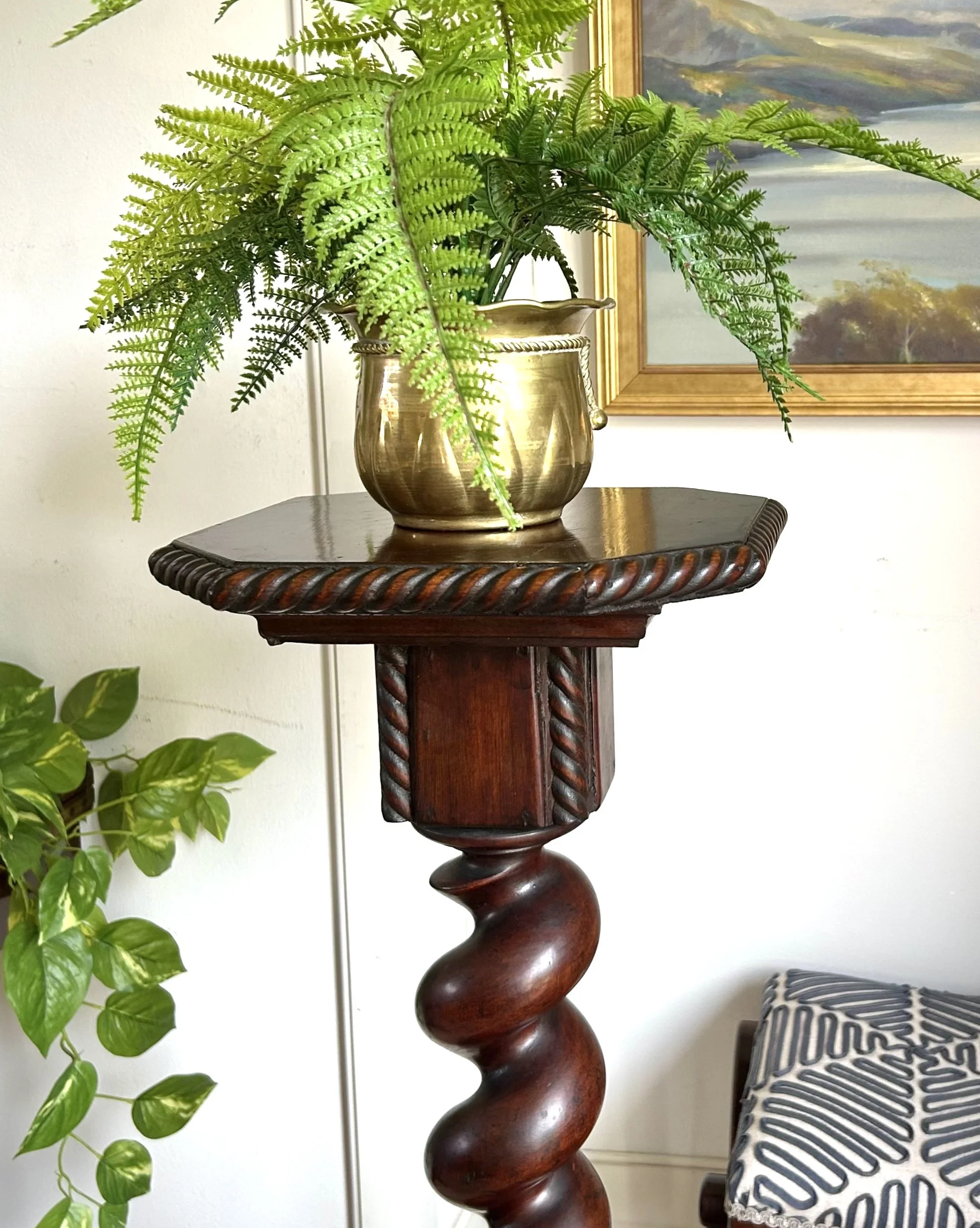Victorian Mahogany Jardiniere Stand