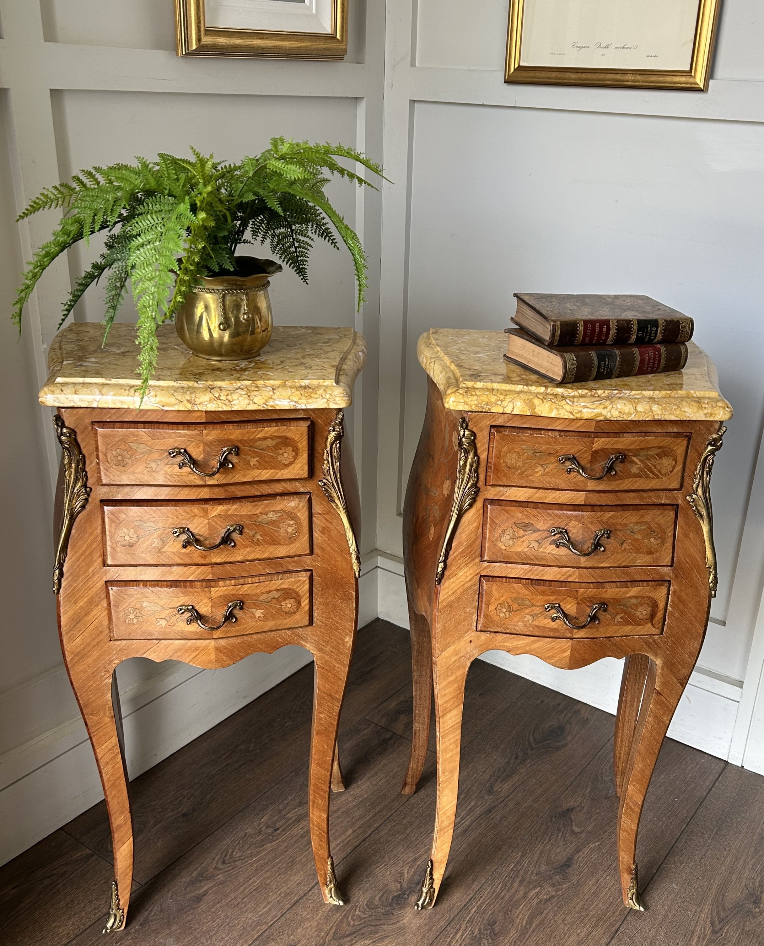 Pair of Edwardian Marble Top Kingwood Side Tables - Bedside Tables With Ormolu Mounts