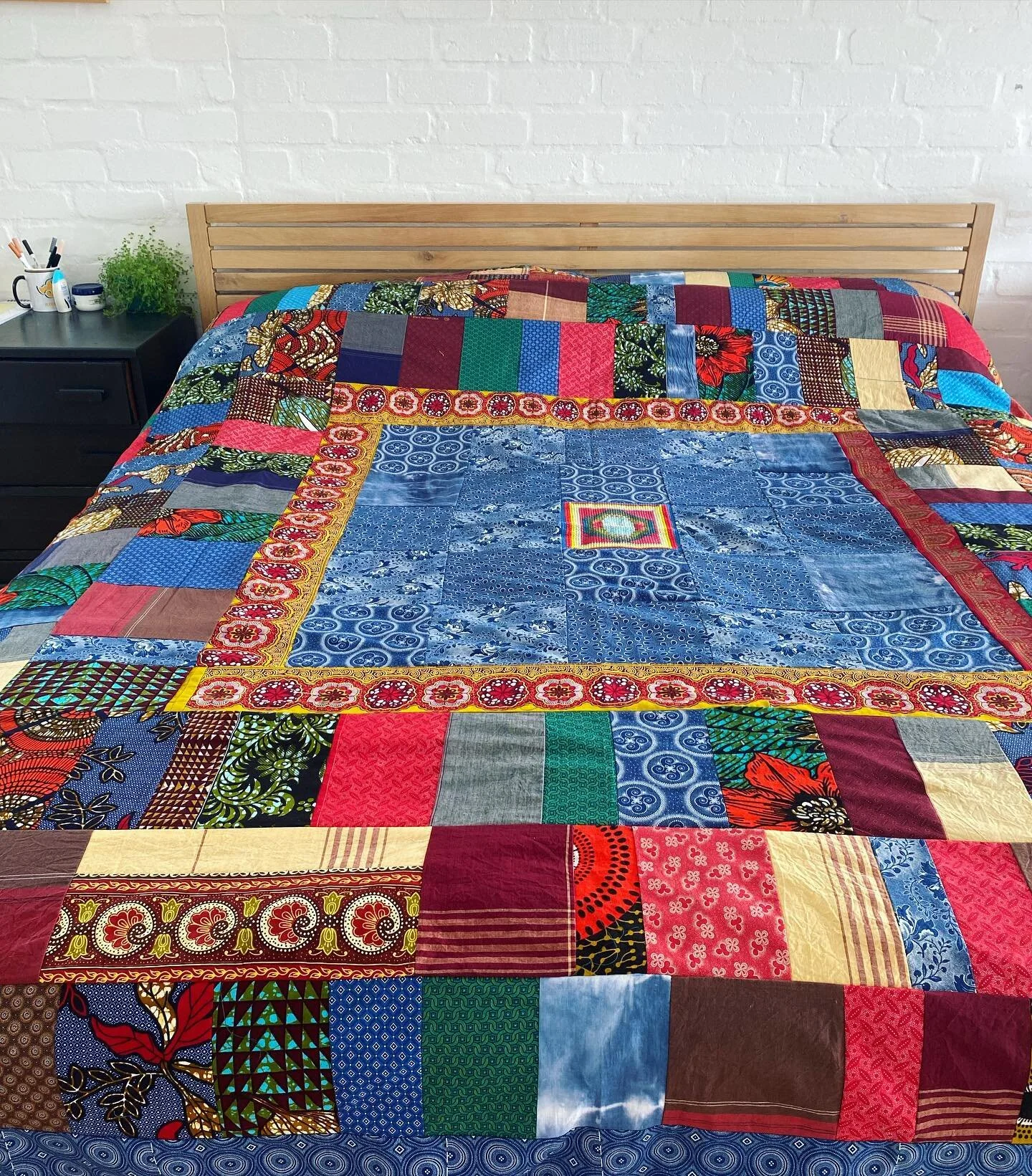 Stunning handmade patchwork bedspread.
Fits up to King Size extra length.
Handmade by Gogo @ethnicthreads_bygogo 
R3,300
Please message if interested ☺️