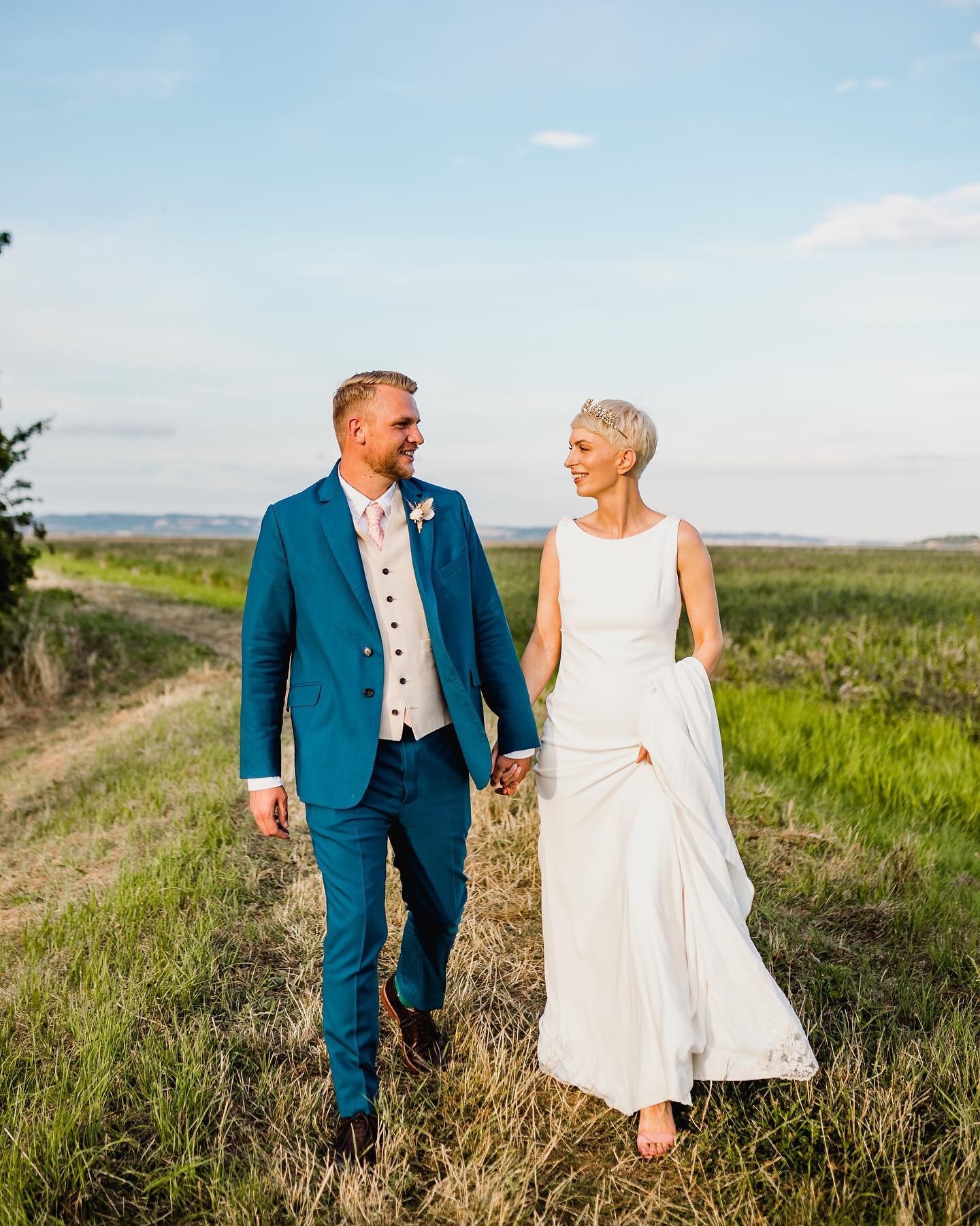 Take me back to Beth &amp; Bens wedding earlier this year at @eastyorkshirebarns 😍