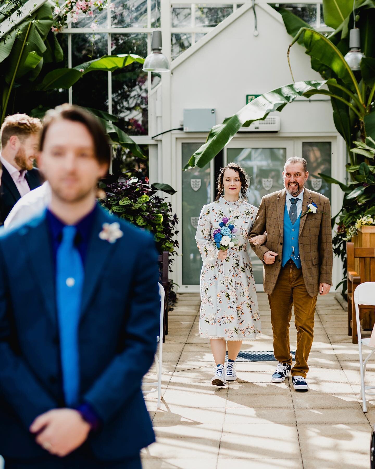 Did you know that the Pearson Park Conservatory is now available for weddings? 🌿 Say 'I do' surrounded by stunning greenery. The conservatory serves as the perfect backdrop for your special day!

Take a look at some images from Em &amp; Josh's weddi